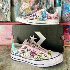 CONVERSE Madison Zip Womens Sneakers, Hand Painted Basquiat design gently used